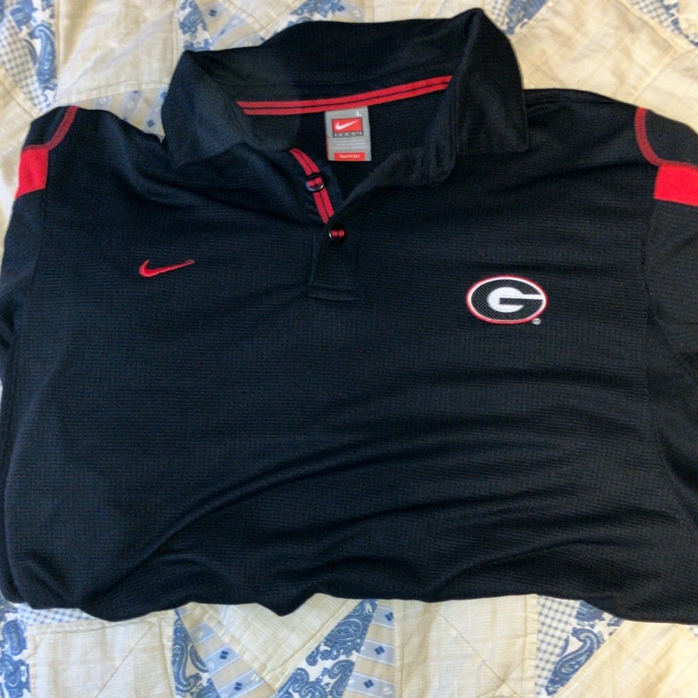 Large Georgia Bulldawgs Nike polo shirt. Mint condition